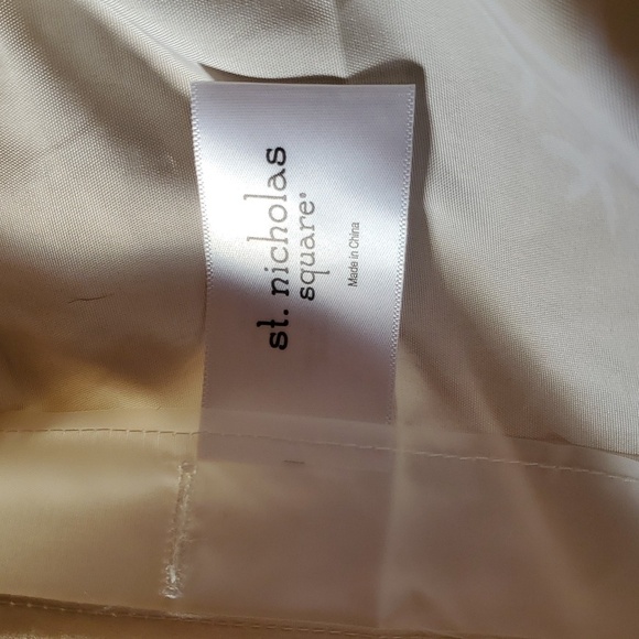 St. Nicolas Square Snowman Full Shower Curtain - Picture 4 of 6